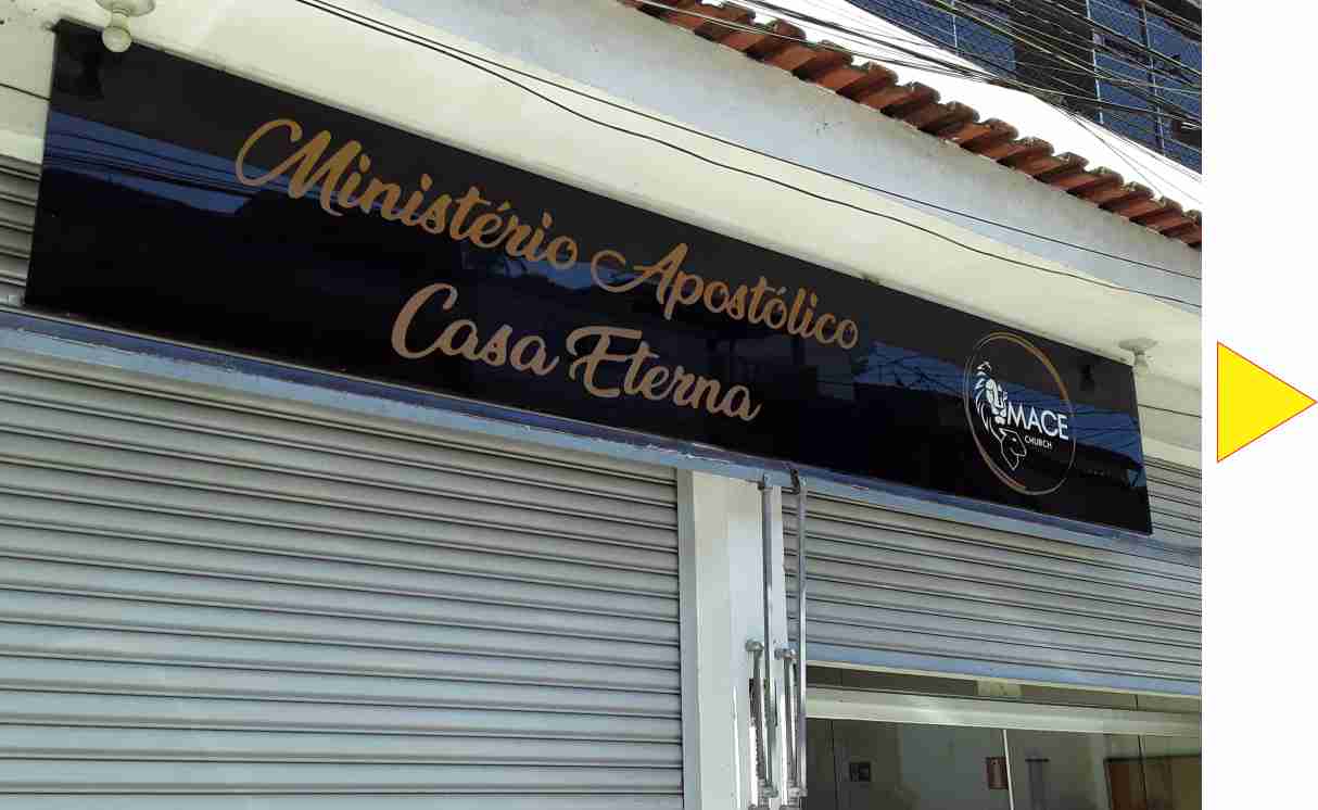 fachada acm brilho com logotipo e letras em adesivo