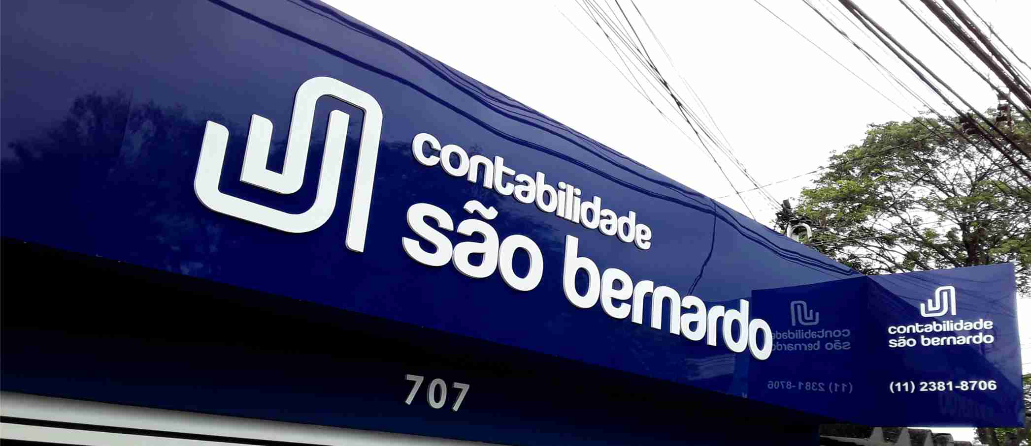 Fachada ACM com logotipo pvc alto relevo